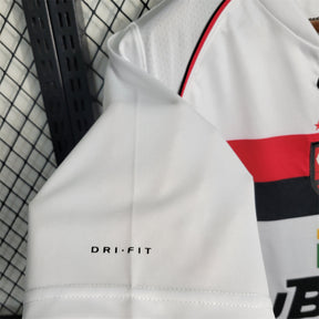 Flamengo 2002 II Away Jersey - Retro Version
