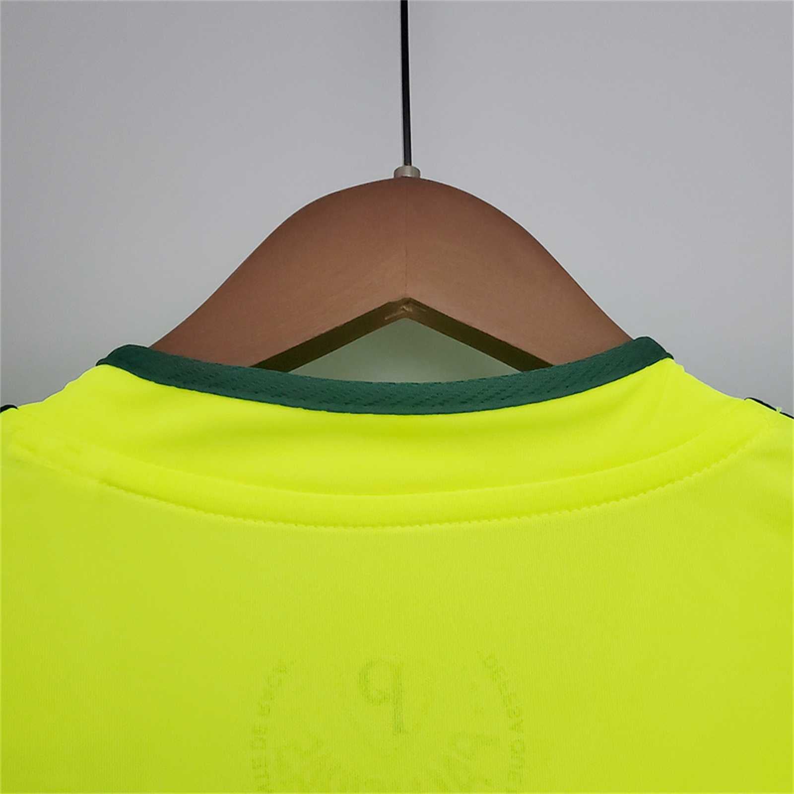 Palmeiras Retro Fluorescent Green 2010/11