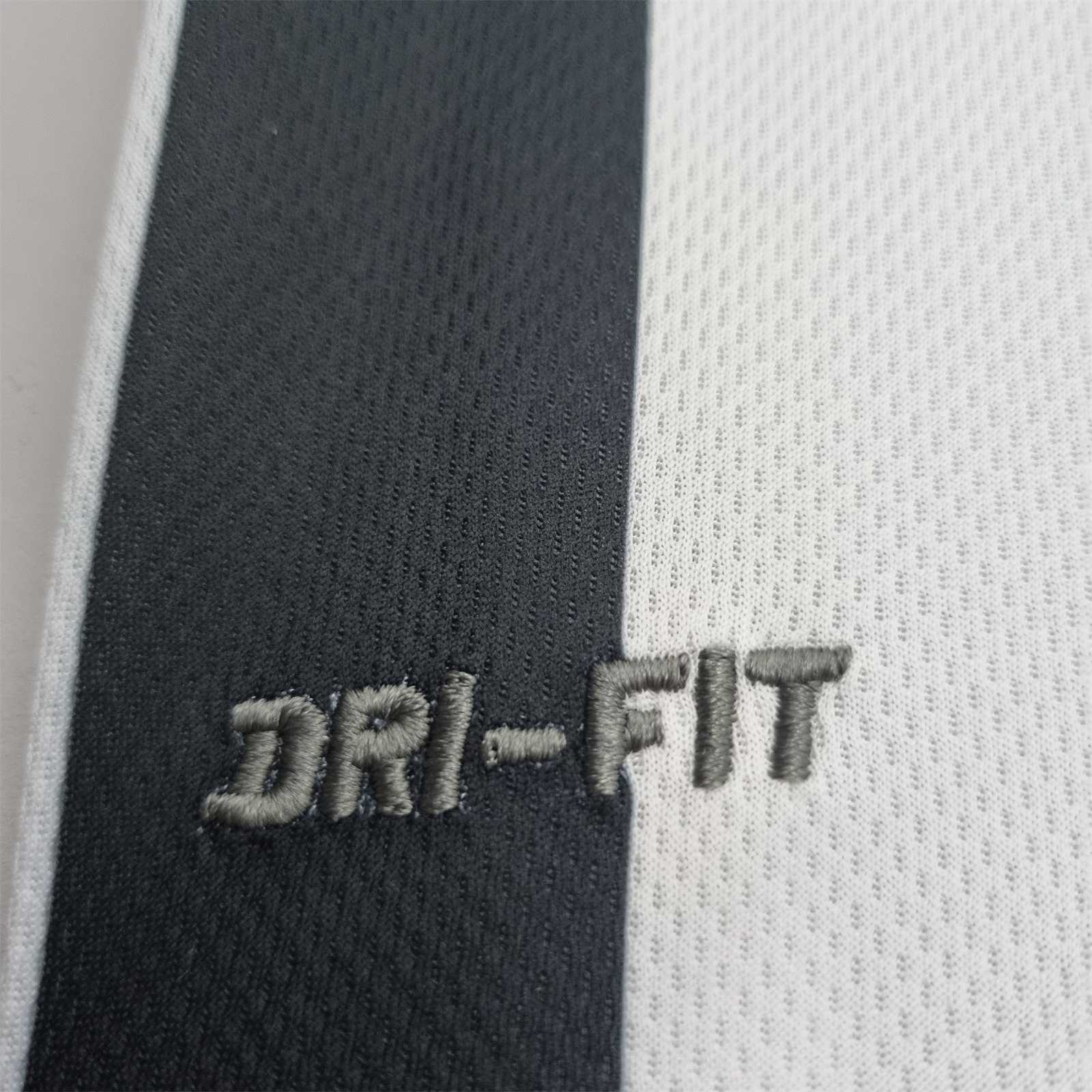 Santos 2013 II Away Jersey Retro