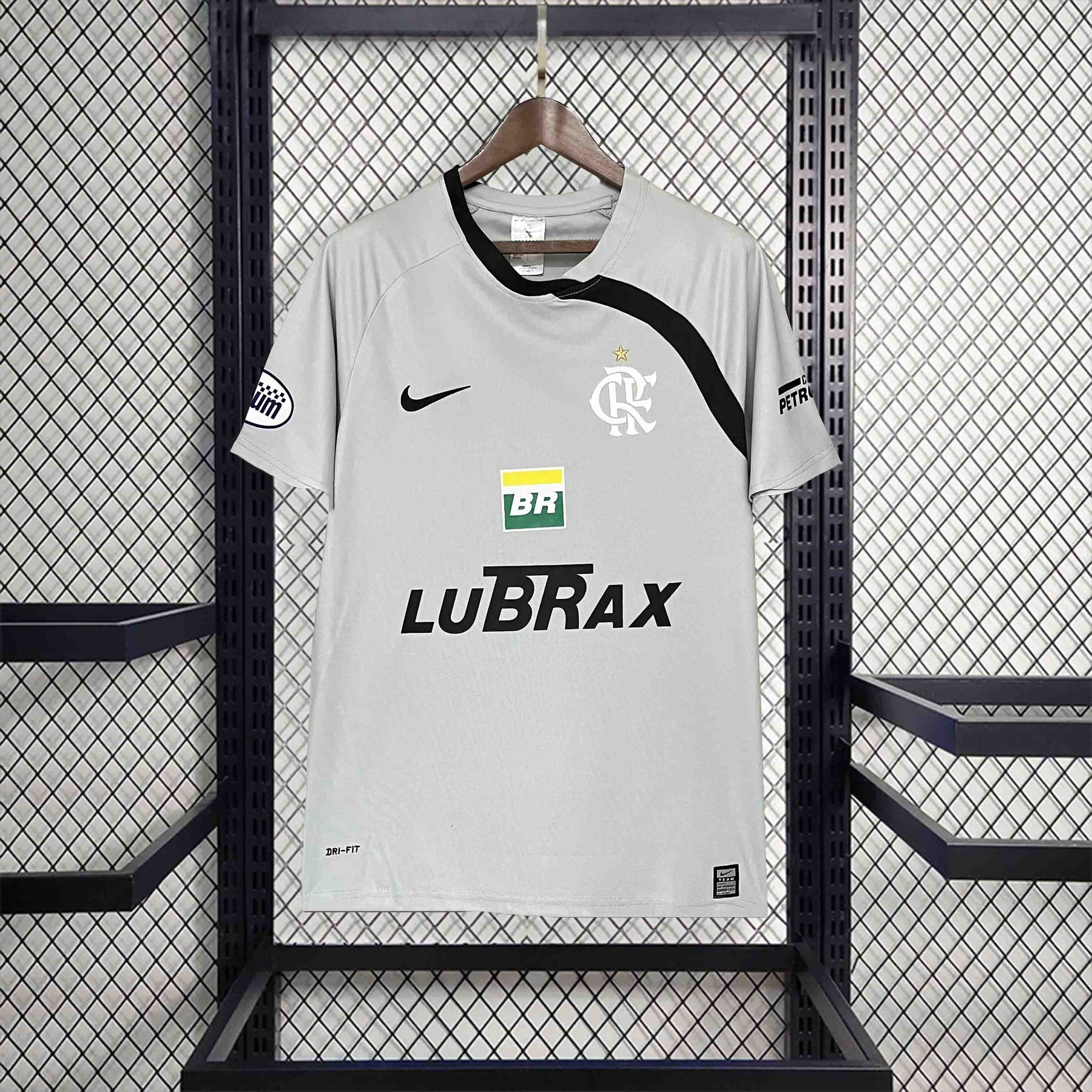 Flamengo Goalkeeper Retro Vintage Shirt 2008/09