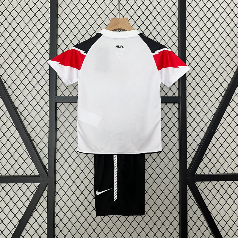 Kit Kids Retro Manchester United Away Jersey 2011/12