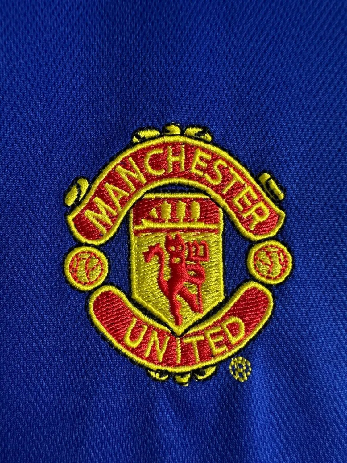 Mens Manchester United Retro Away Jersey 2005/06