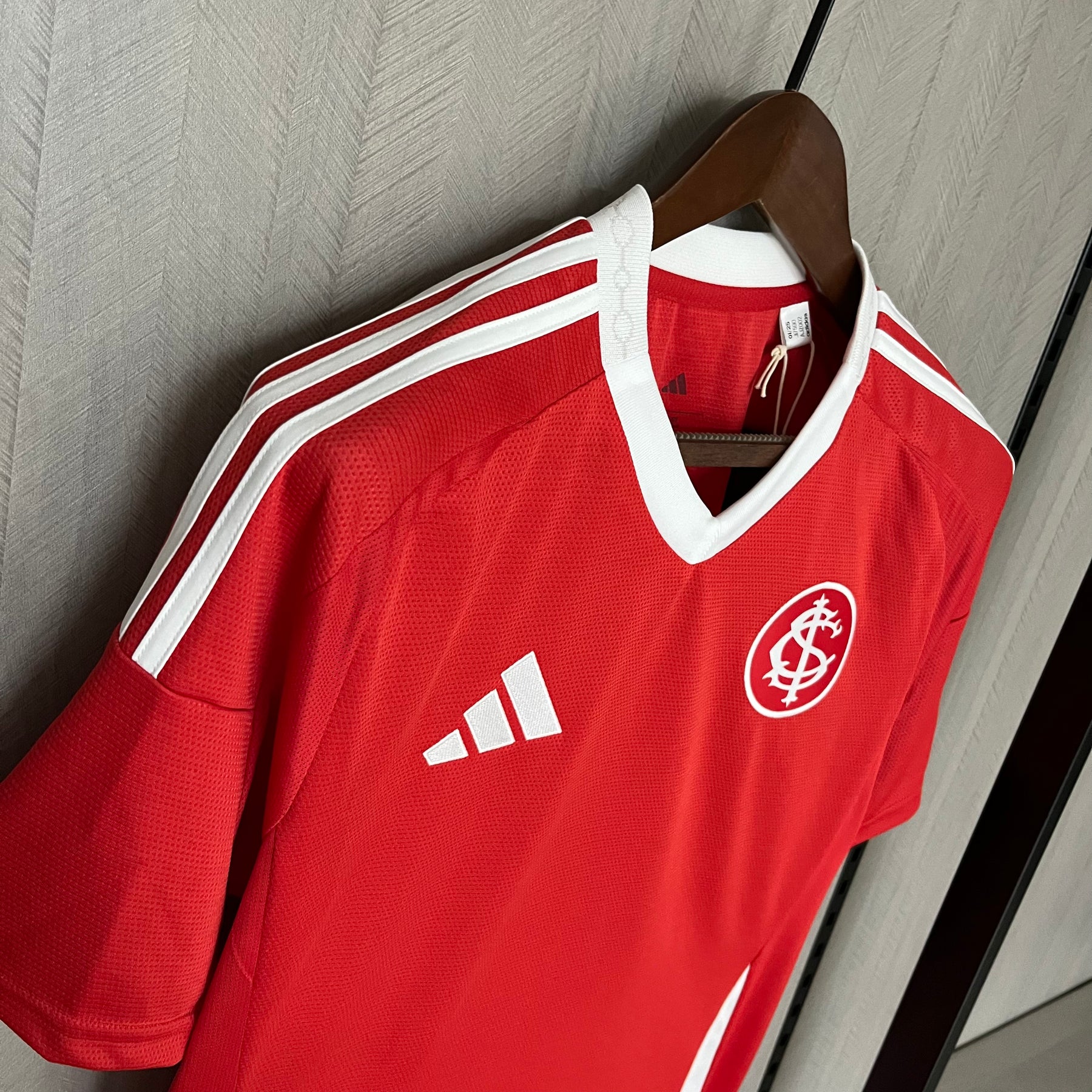 Internacional I Home Jersey 2025/26 - Fan Version