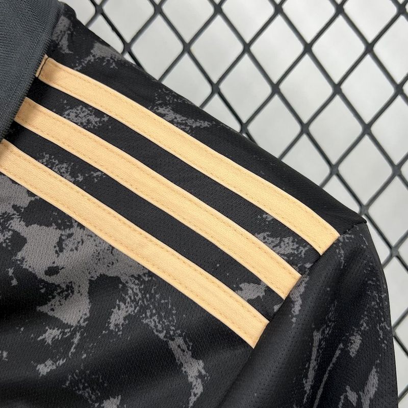 Ajax 2025/26 Stone Island Special Jersey - Fan Version