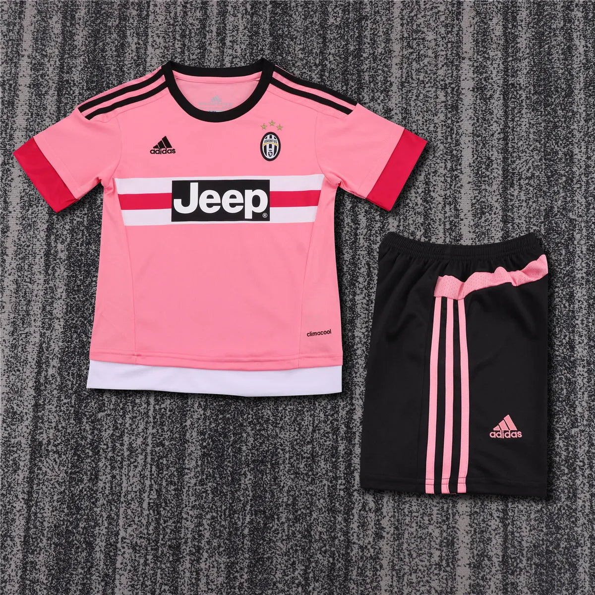 Kids Retro Juventus Away Jersey 2015/16